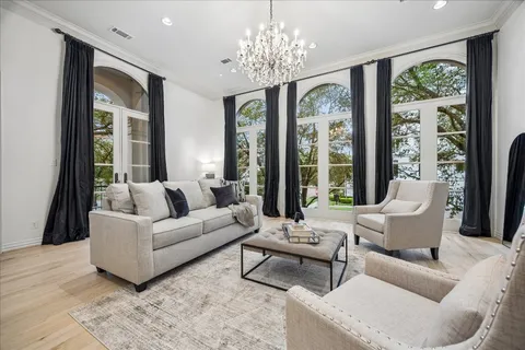 $1,325,000 | 5401 Ashby Street, Houston, TX 77005