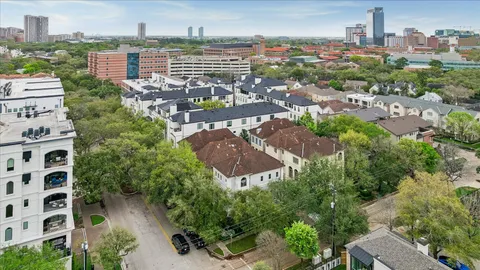 $1,325,000 | 5401 Ashby Street, Houston, TX 77005