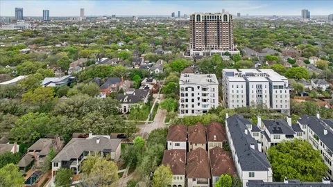 $1,325,000 | 5401 Ashby Street, Houston, TX 77005