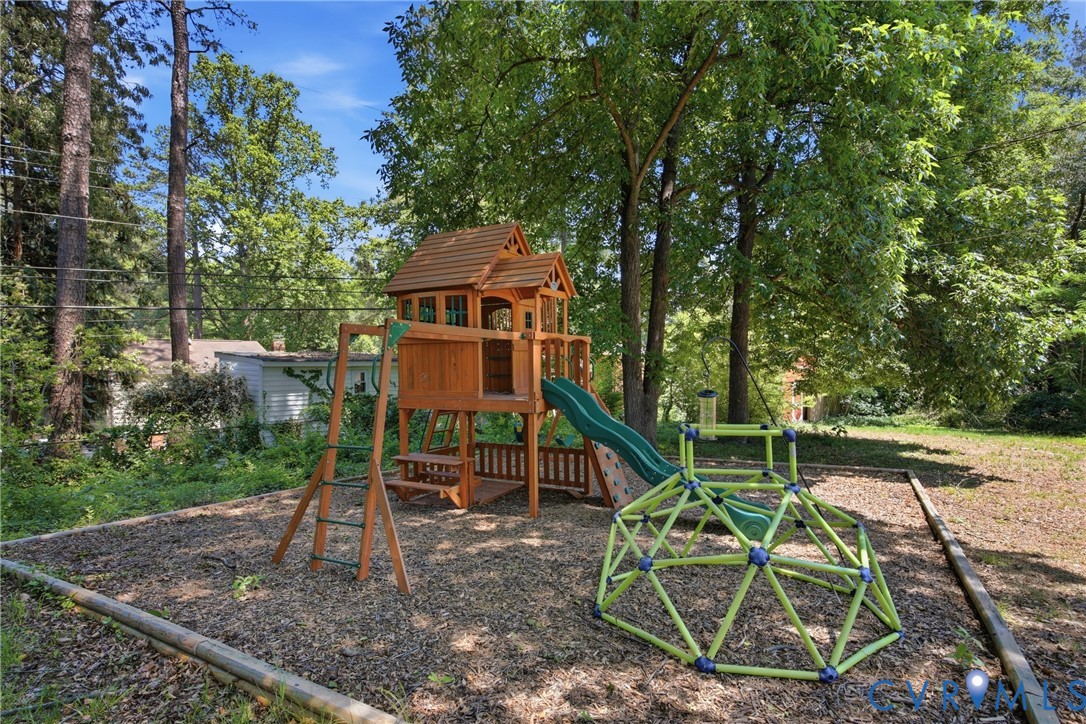 8210 Ireton Road Henrico, VA 23228 - Photo 29 of 36 a view of a house with a park