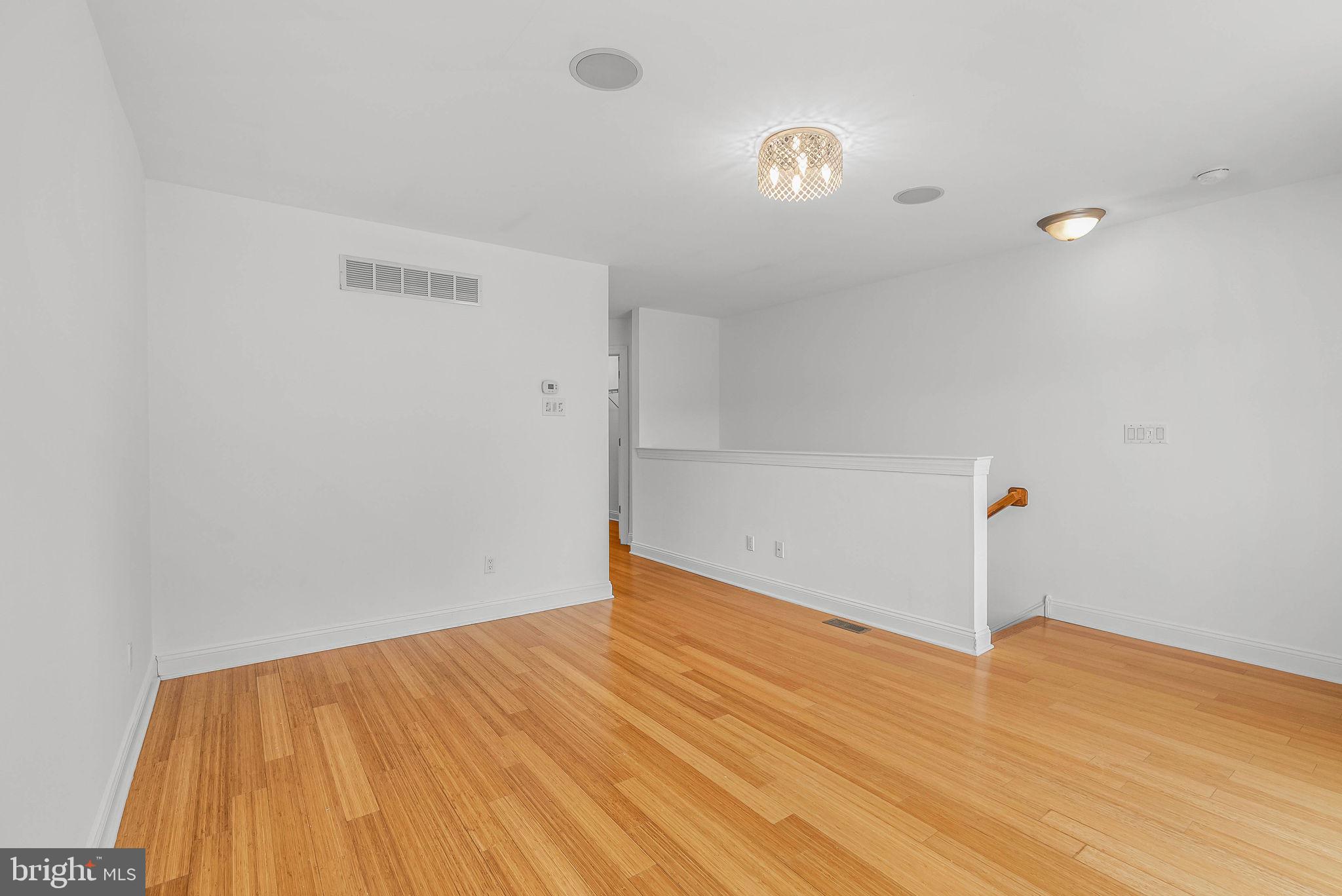 1007 North 3rd Street, Unit D Philadelphia, PA 19123 - Photo 25 of 34
