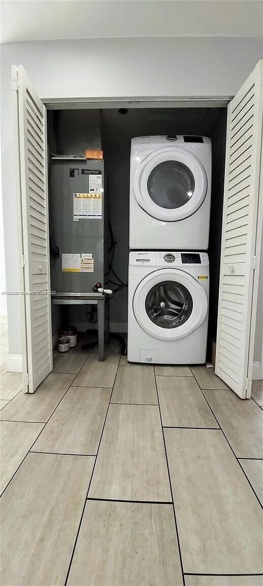 2633 Southwest 30th Court Miami, FL 33133 - Photo 14 of 24 a bathroom with a sink and a toilet
