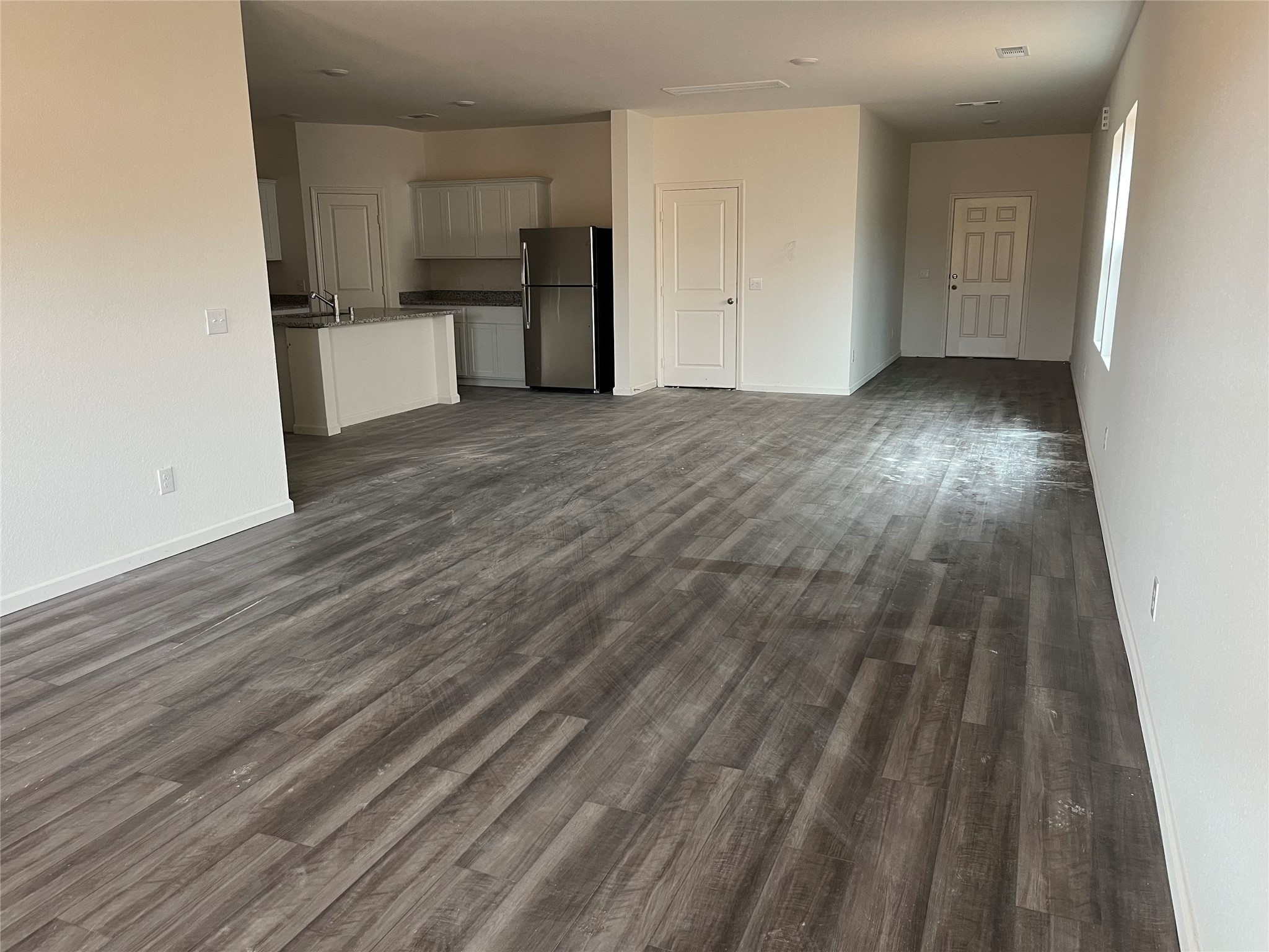 5914 Mercer Street Conroe, TX 77303 - Photo 4 of 6