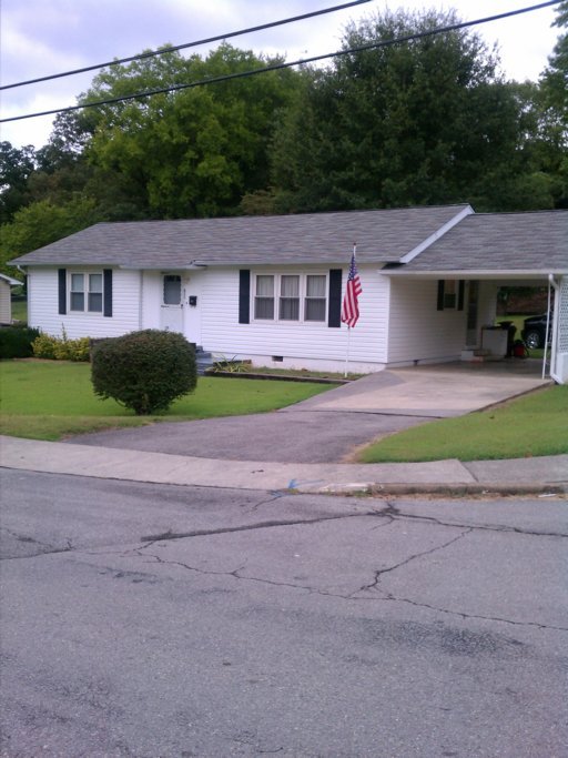 622 Robertsville Road Oak Ridge, TN 37830 - Photo 1 of 13 Primary Photo