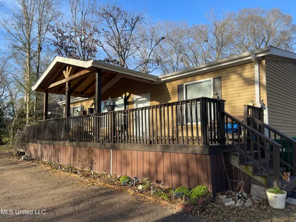 $140,000 | 106 East Street, Edwards, MS 39066