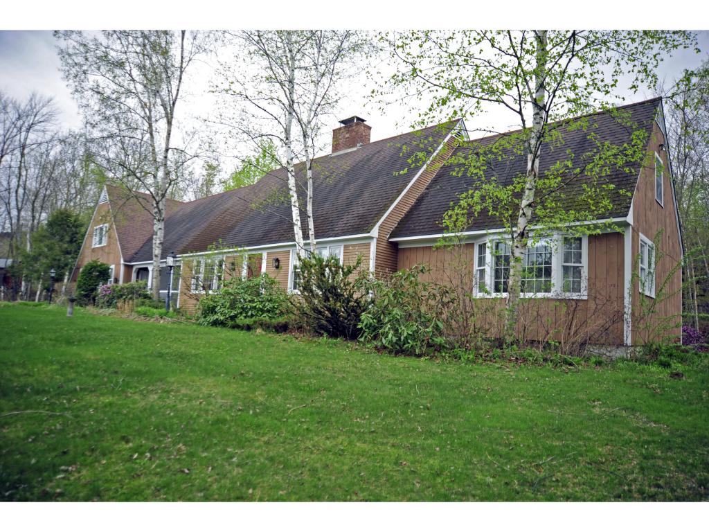 18 Dundee Road Jackson, NH 03846 - Photo 1 of 36
