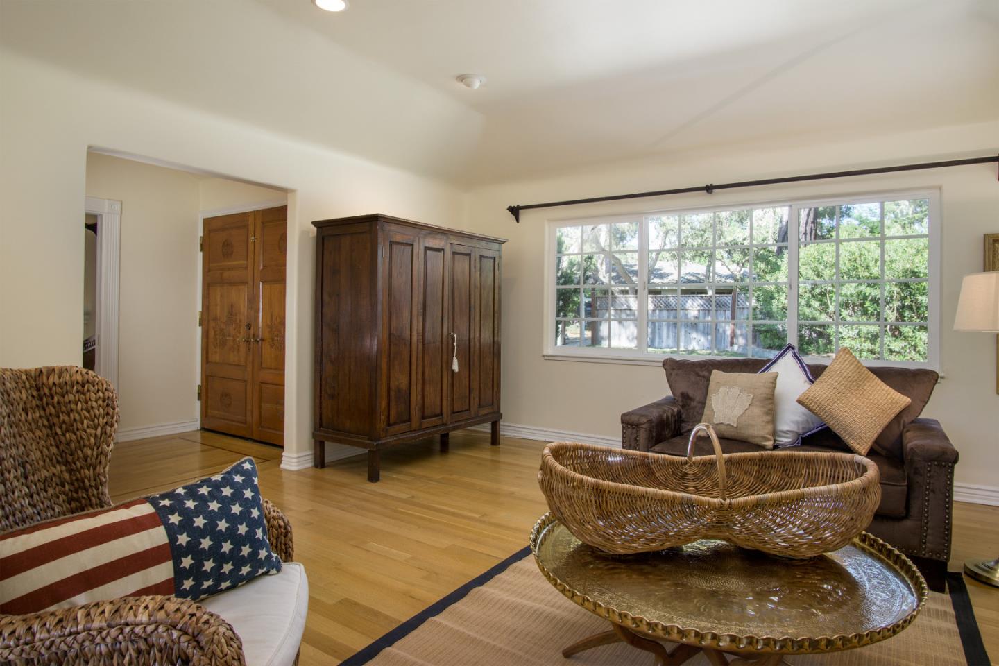 1084 Presidio Road Pebble Beach, CA 93953 - Photo 10 of 30 Gallery Image 10