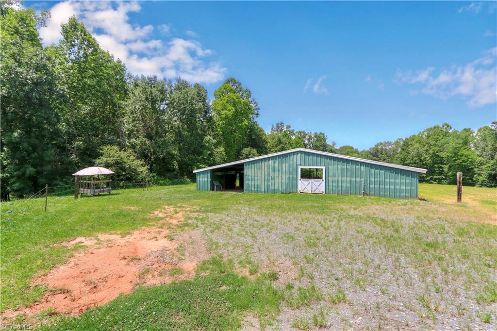 4145 Wilhelm Road Jonesville, NC 28642 - Photo 8 of 30 Gallery Image 8