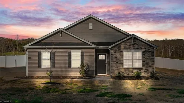 $330,000 | 1332 Hill Everhart Road, Lexington, NC 27295
