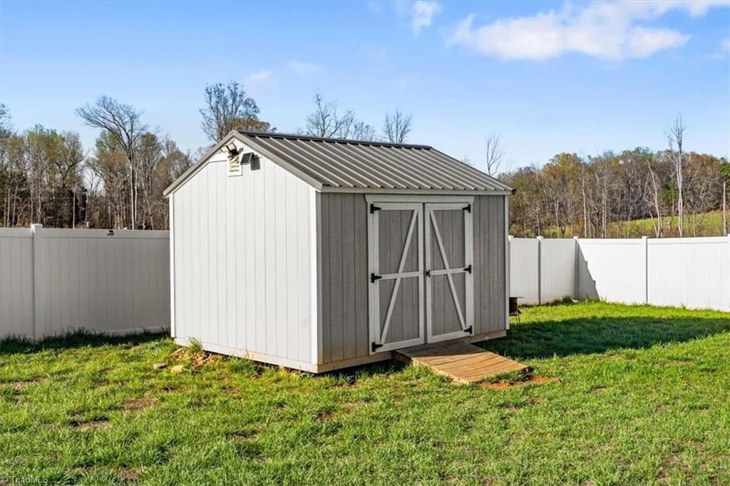 1332 Hill Everhart Road Lexington, NC 27295 - Photo 41 of 50