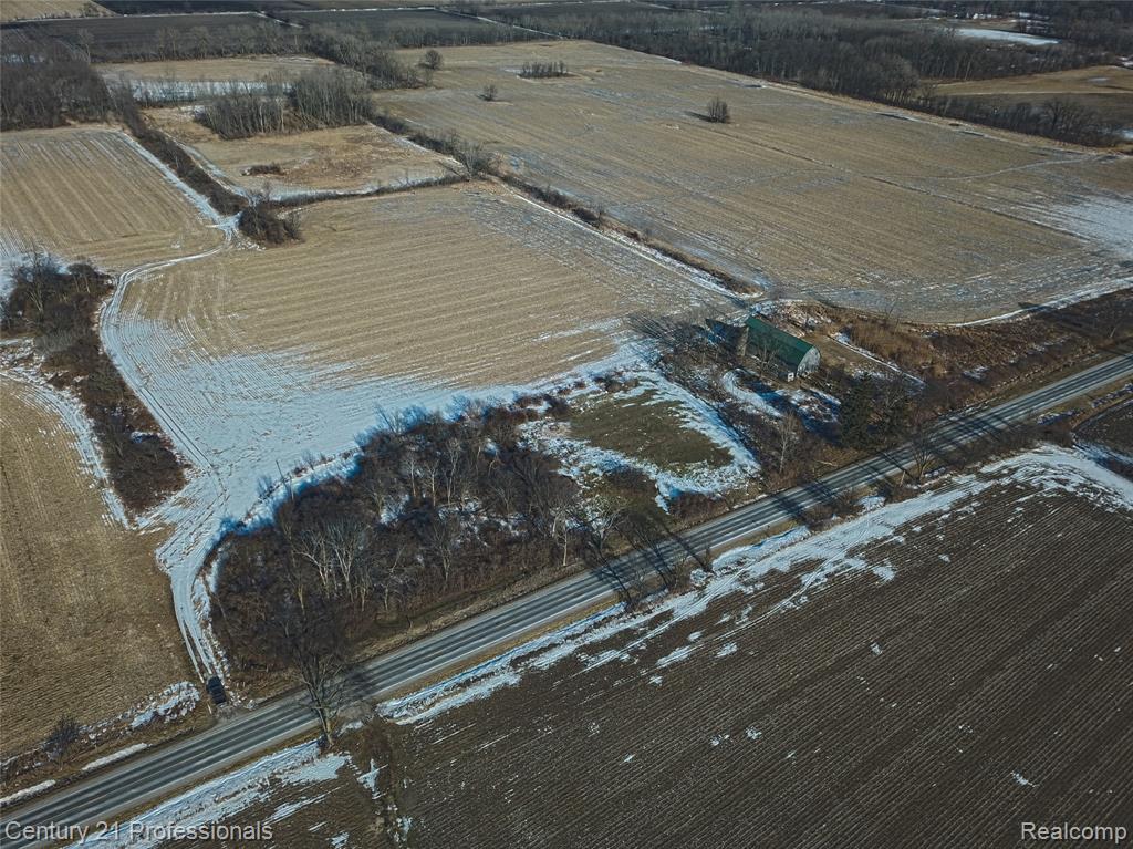 16390 Dryden Road Allenton, MI 48002 - Photo 7 of 13