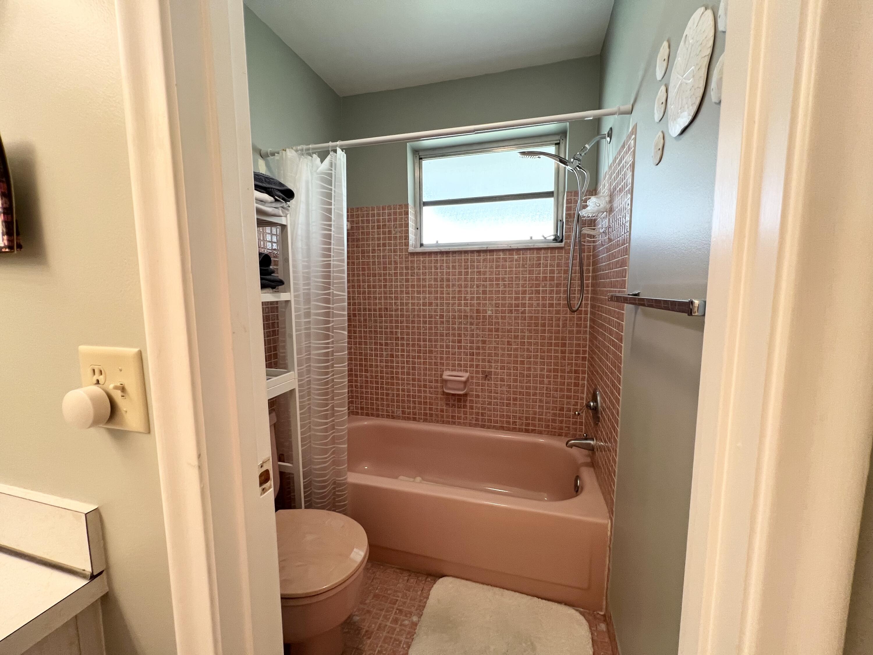 3230 Ridge Hill Road, Unit A Boynton Beach, FL 33435 - Photo 15 of 28 IMG_8501