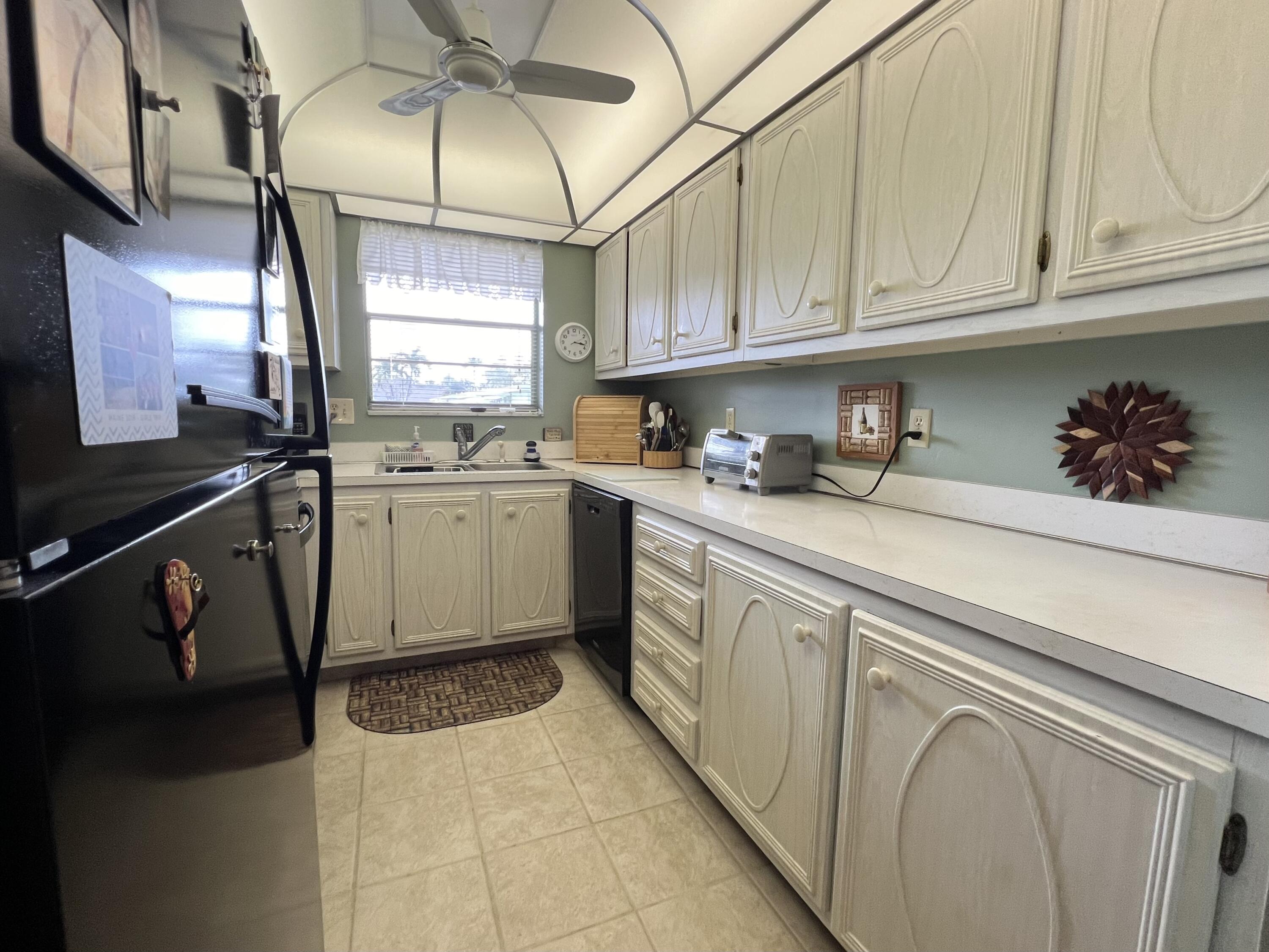 3230 Ridge Hill Road, Unit A Boynton Beach, FL 33435 - Photo 8 of 28 IMG_8509