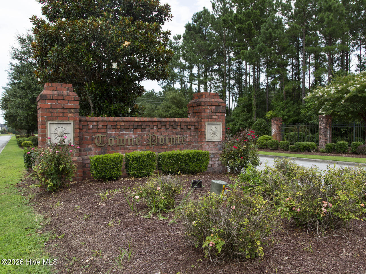 216 Browns Ferry Road, Unit 383 Jacksonville, NC 28546 - Photo 40 of 58 Towne Point entry L33A5015-055-057-1280x