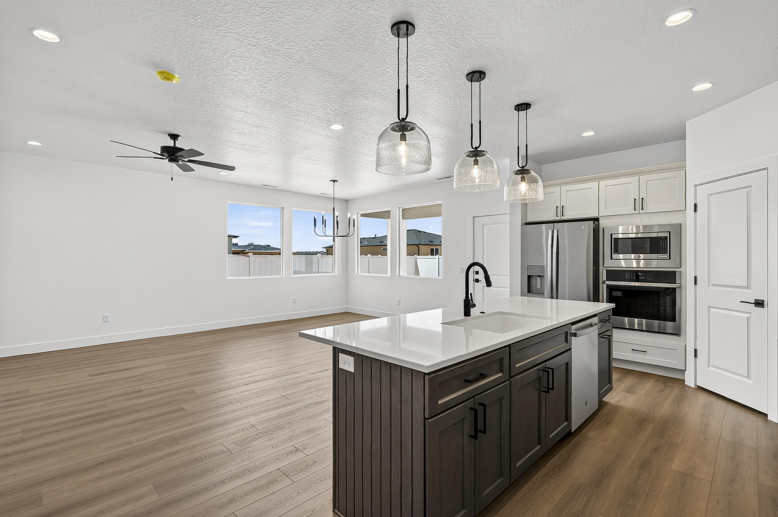 4945 North 970th Street East, Unit 89 Cedar City, UT 84721 - Photo 9 of 40 4945 N 970 E-18