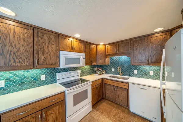 $449,000 | 315 Park Lake Boulevard, Unit 314, Detroit Lakes, MN 56501