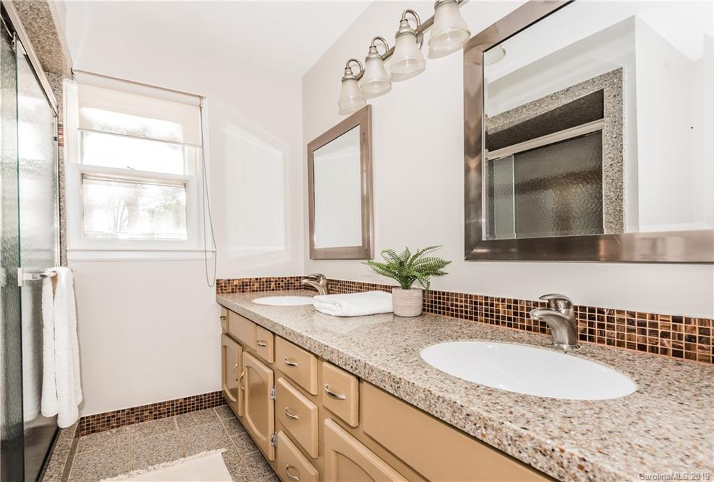 2310 Providence Road Charlotte, NC 28211 - Photo 17 of 31