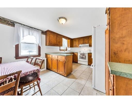 364 Colrain Road Greenfield, MA 01301 - Photo 9 of 30 Gallery Image 9