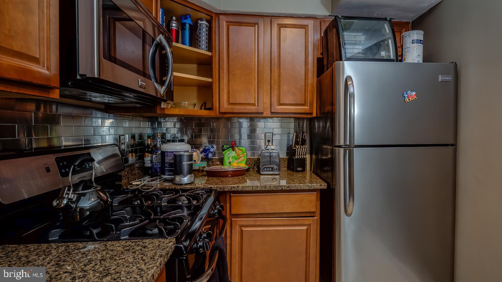 5111 8th Road South, Unit 13 Arlington, VA 22204 - Photo 18 of 23