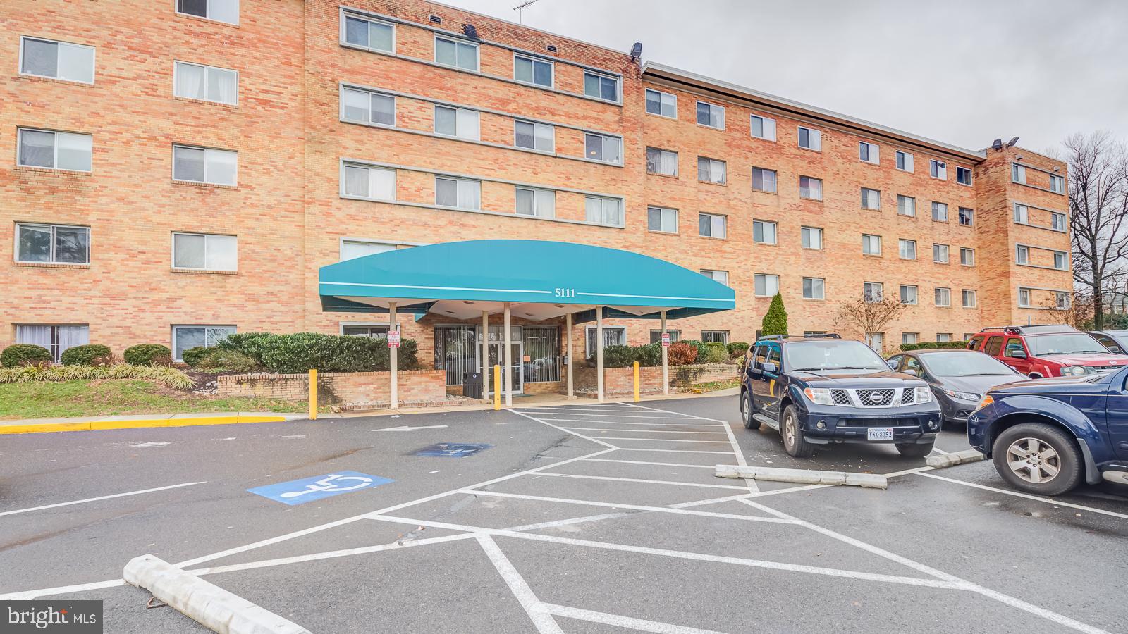 5111 8th Road South, Unit 13 Arlington, VA 22204 - Photo 22 of 23