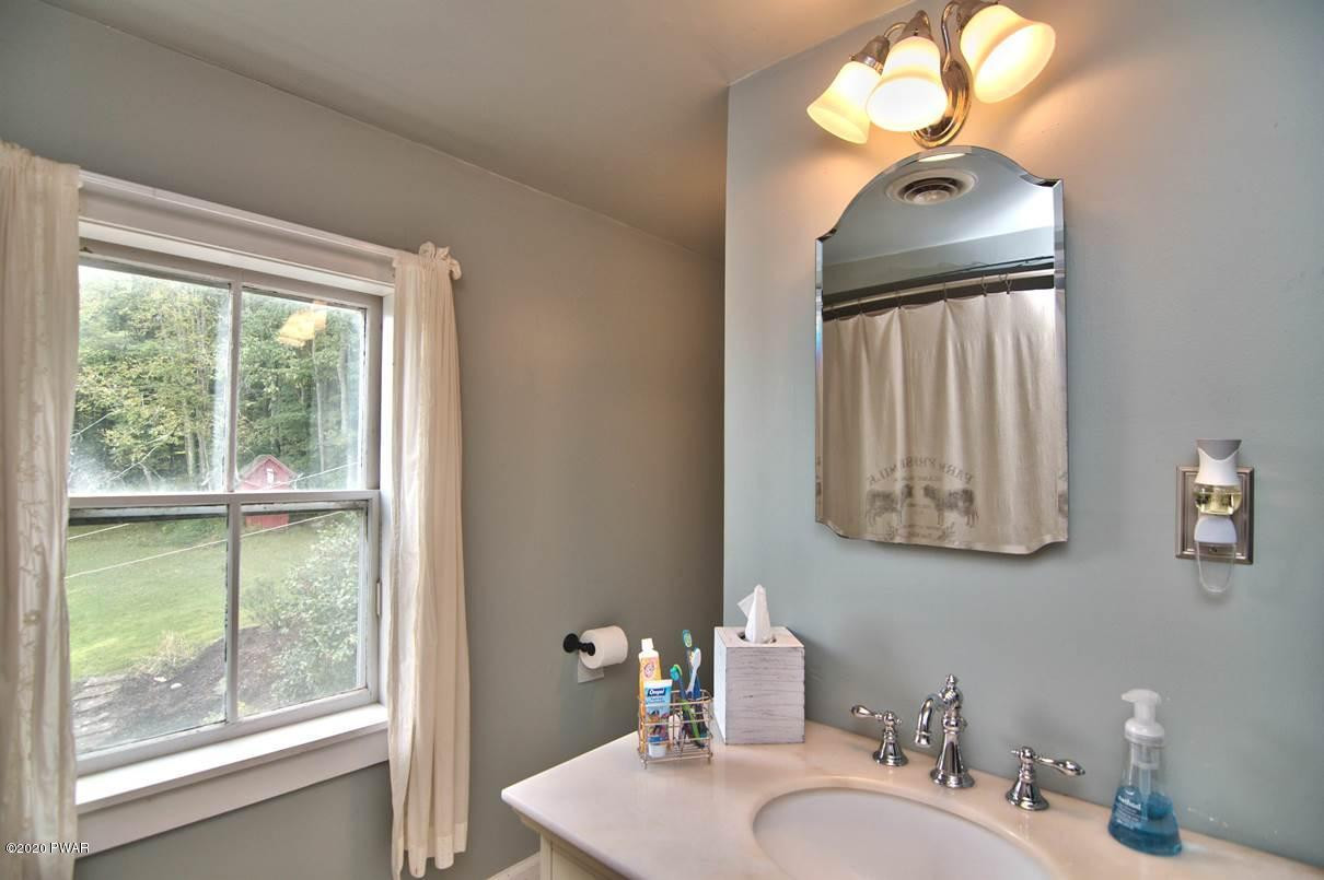 94 Wallerville Road Lake Como, PA 18437 - Photo 45 of 89 Photo 44