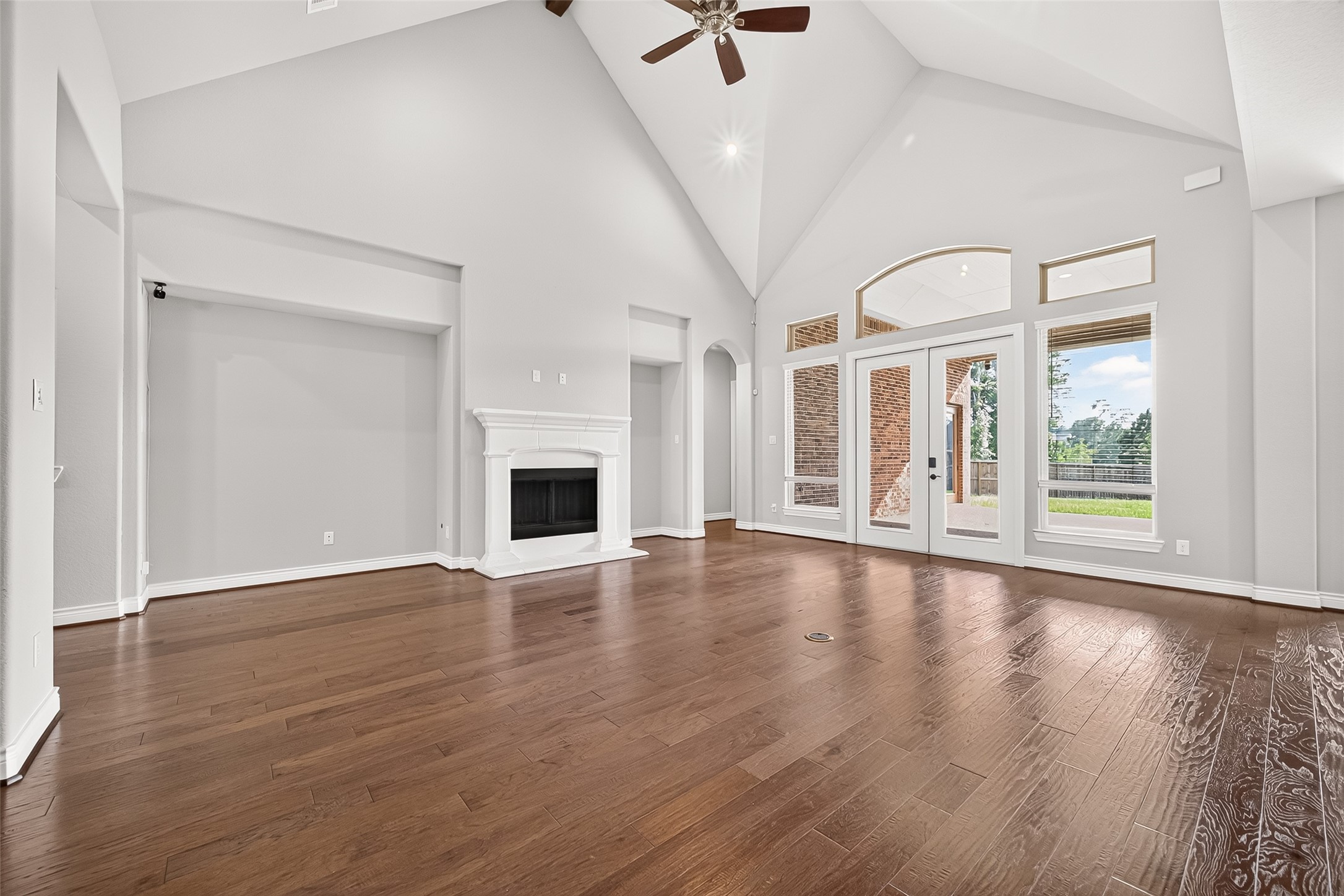 14010 South Evergreen Ridge Court Conroe, TX 77384 - Photo 12 of 50