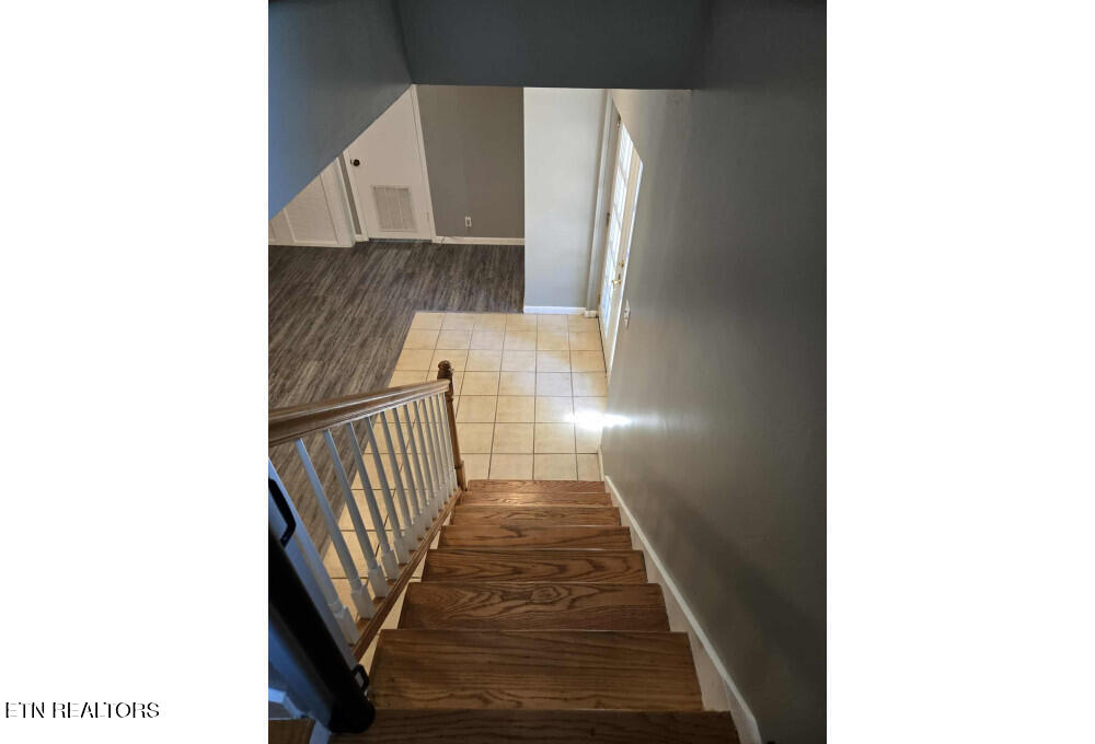 103 Neville Lane Oak Ridge, TN 37830 - Photo 26 of 46 image-26 - Stairs1756754901