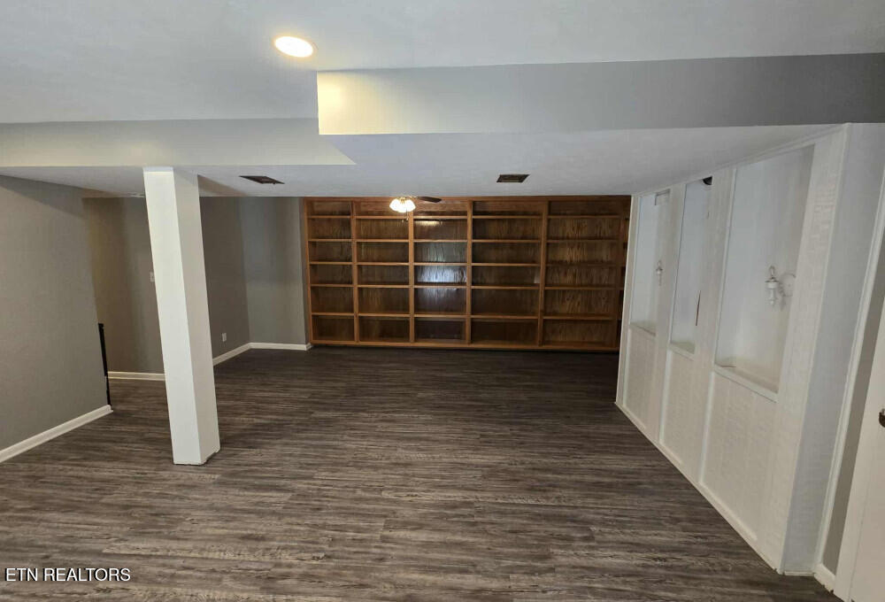 103 Neville Lane Oak Ridge, TN 37830 - Photo 27 of 46 image-27 - Downstairs Entry Area17567548