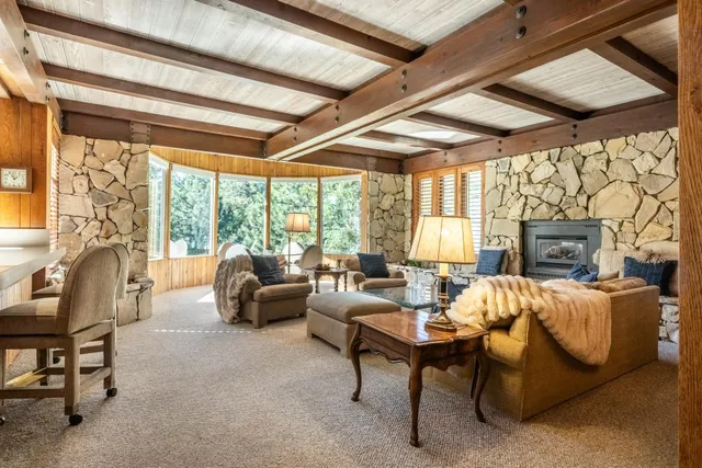 $2,479,000 | 198 Valley Vista Drive, Unit 11, Mammoth Lakes, CA 93546