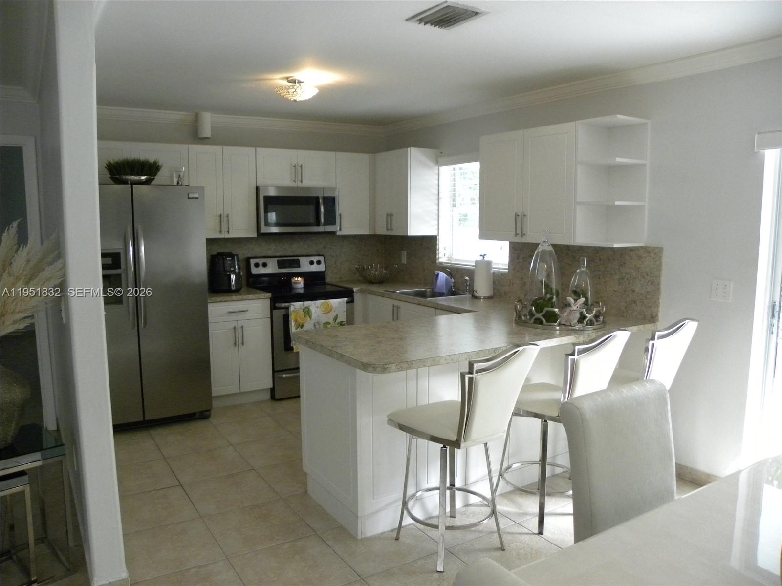 3466 Southwest 23rd Street, Unit 3466 Miami, FL 33145 - Photo 3 of 12