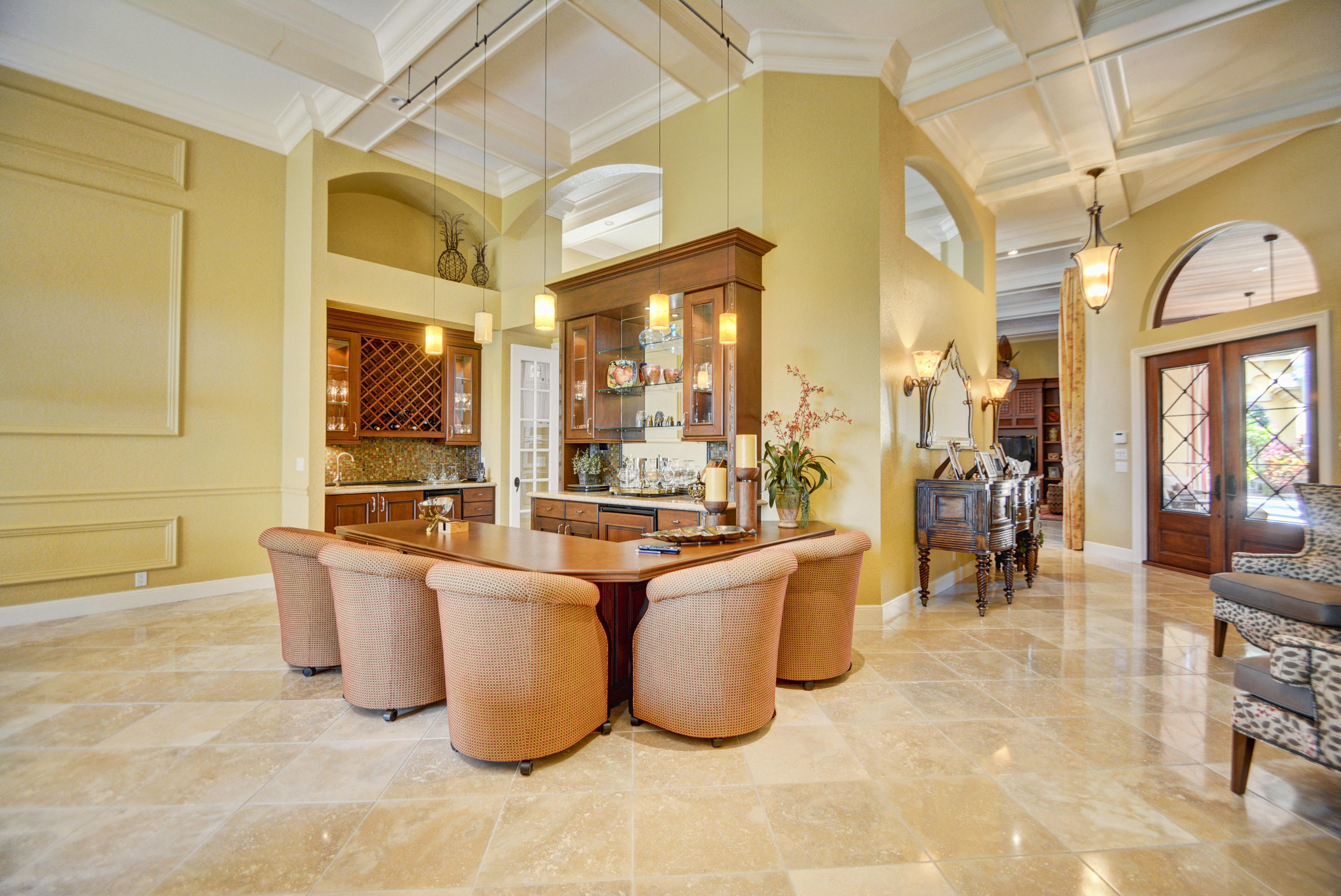 6477 Enclave Way Boca Raton, FL 33496 - Photo 12 of 27 Bar Area