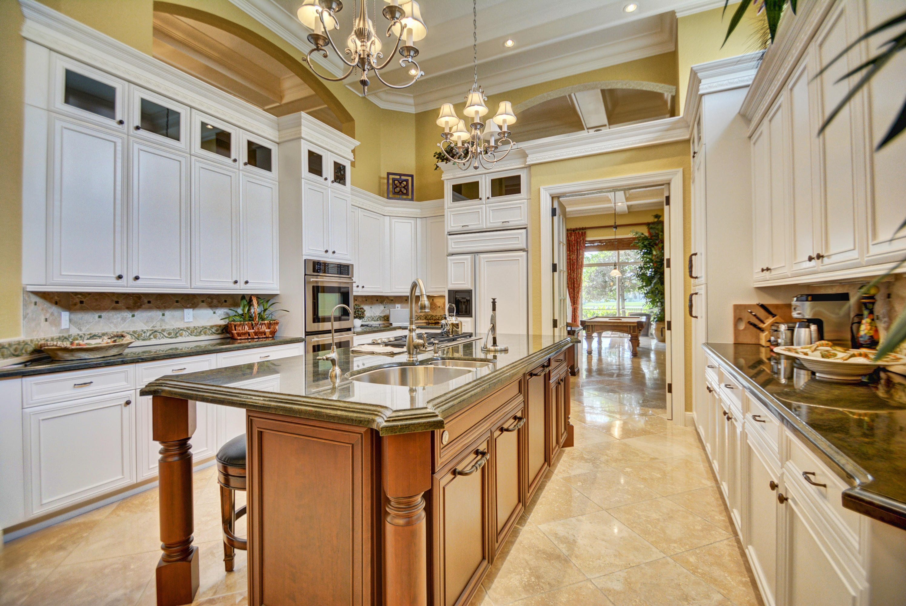 6477 Enclave Way Boca Raton, FL 33496 - Photo 13 of 27 Kitchen