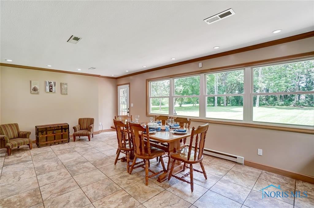 8208 South River Road Waterville, OH 43566 - Photo 16 of 50 Gallery Image 16