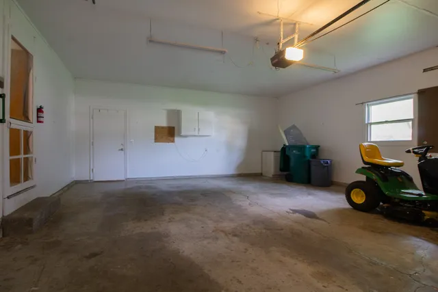 $2,395 | 1850 Connie Court, Aurora, IL 60505