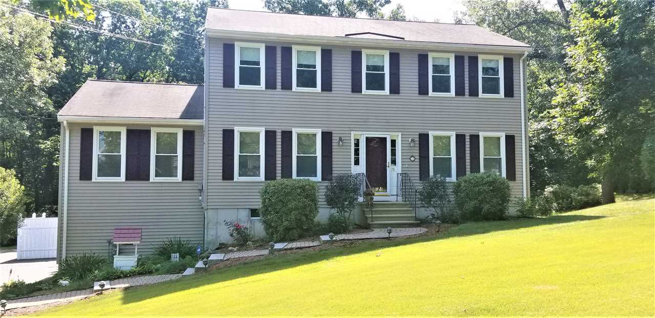 78 Sullivan Road Hudson, NH 03051 - Photo 1 of 40
