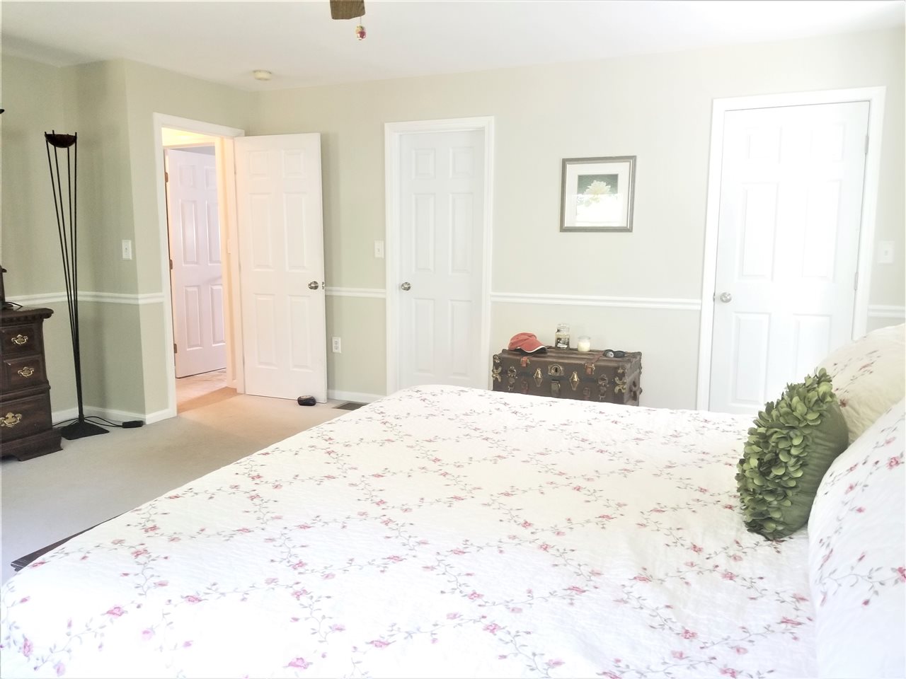78 Sullivan Road Hudson, NH 03051 - Photo 22 of 40