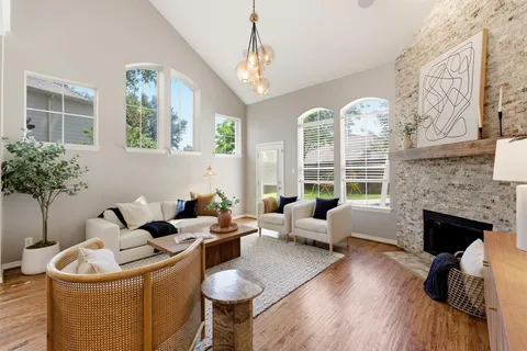 $850,000 | 7947 Glade Hill Court, Dallas, TX 75218