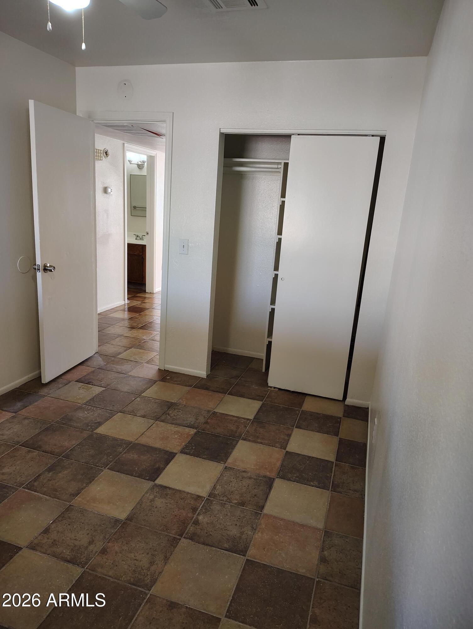 2560 South Yavapai Road Apache Junction, AZ 85119 - Photo 20 of 31