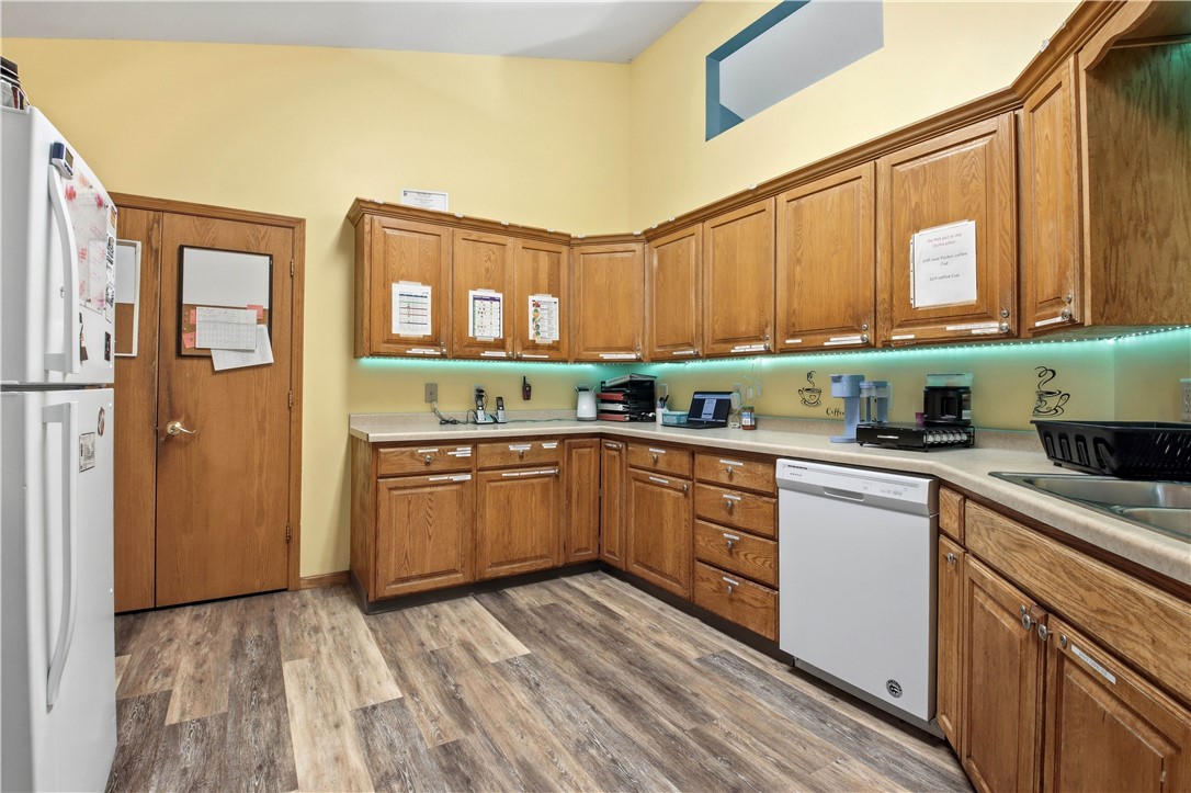 1600 North Boundary Road, Unit 2 Cadott, WI 54727 - Photo 4 of 34 Gallery Image 4