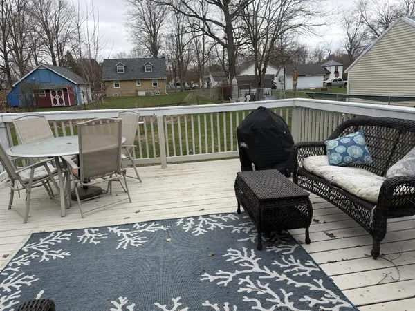 $189,900 | 419 South Capital Avenue, Athens, MI 49011