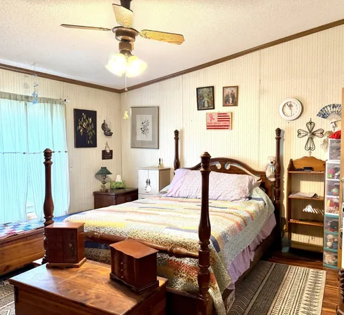 $189,900 | 419 South Capital Avenue, Athens, MI 49011