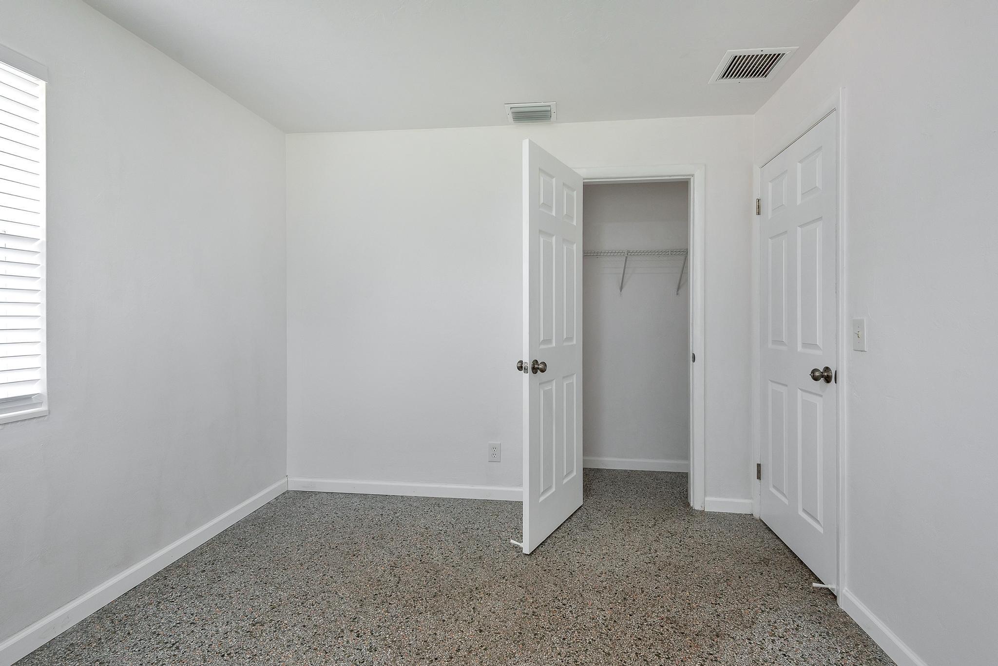 4882 Jefferson Road Delray Beach, FL 33445 - Photo 29 of 41 a view of an empty room