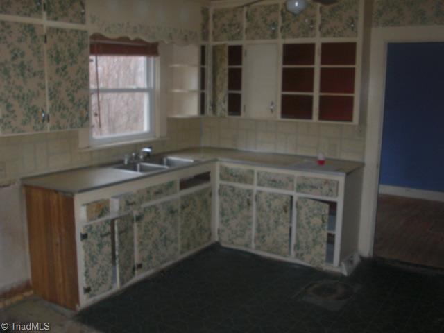 167 Hancock Road Reidsville, NC 27320 - Photo 2 of 12