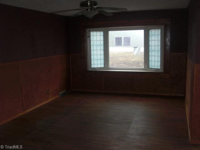 167 Hancock Road Reidsville, NC 27320 - Photo 3 of 12