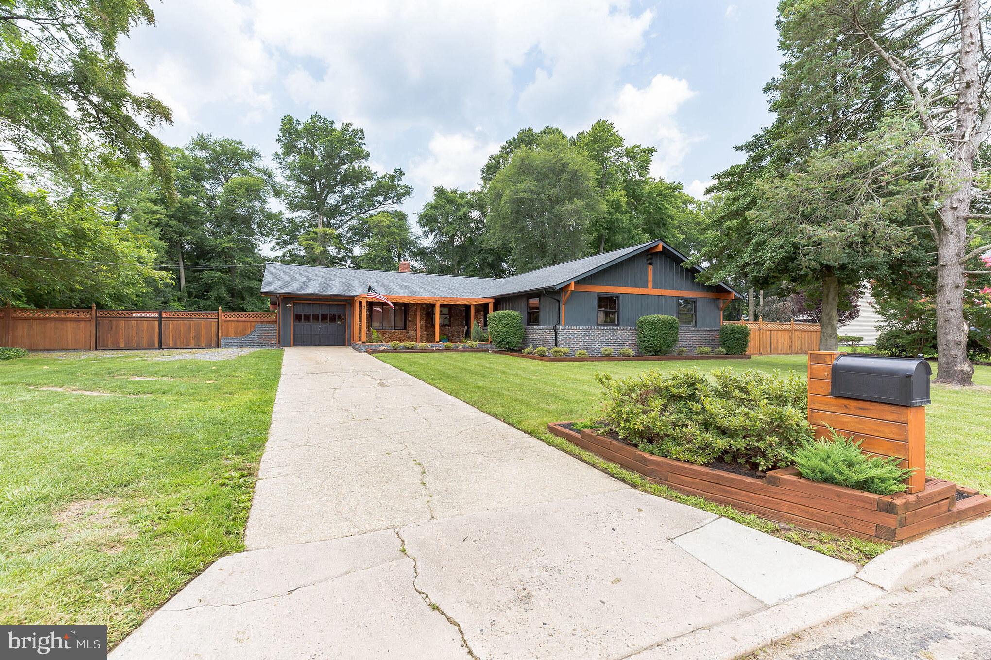 302 Edgemoor Avenue Pitman, NJ 08071 - Photo 2 of 35