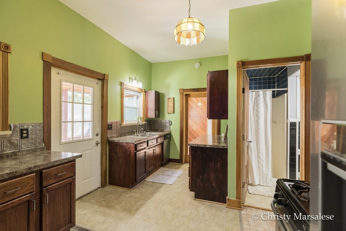 917 South Bridge Street Belding, MI 48809 - Photo 19 of 69 IMG_5691