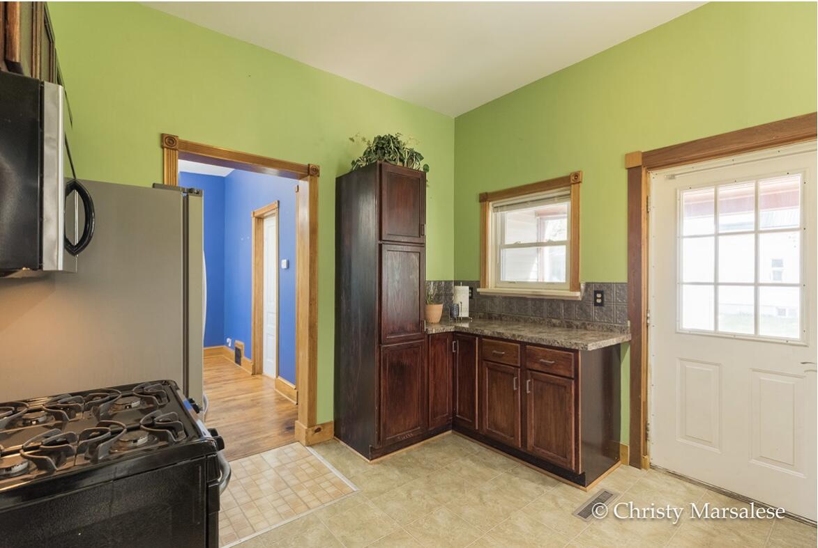 917 South Bridge Street Belding, MI 48809 - Photo 20 of 69 IMG_5692