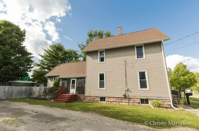 $200,000 | 917 South Bridge Street, Belding, MI 48809
