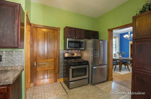 $200,000 | 917 South Bridge Street, Belding, MI 48809