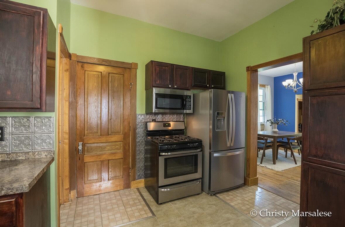 917 South Bridge Street Belding, MI 48809 - Photo 24 of 69 IMG_5696